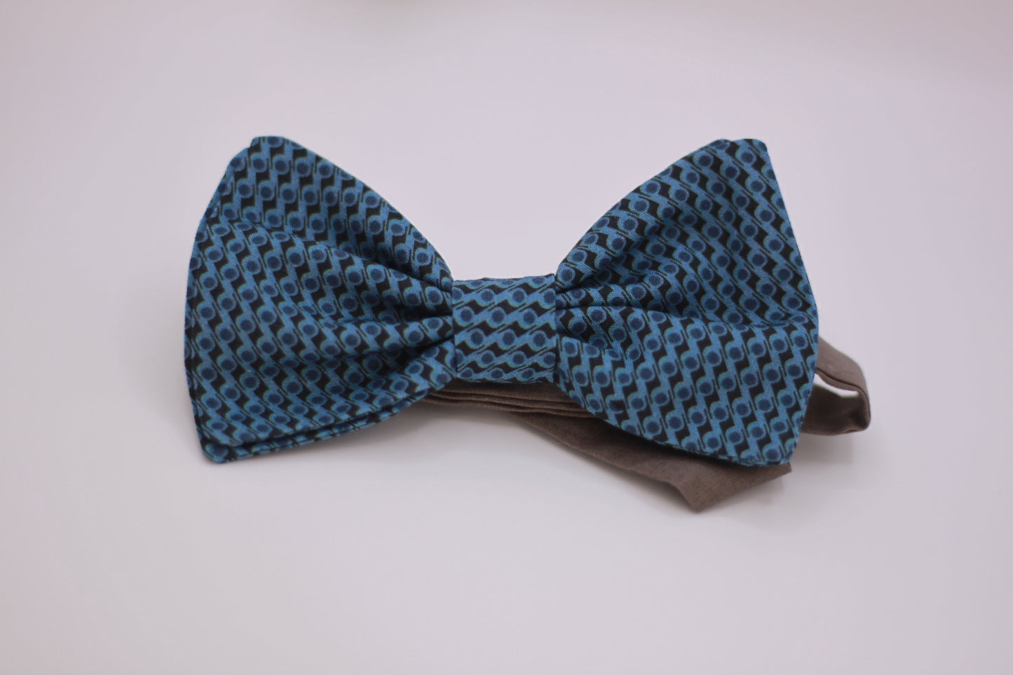 * Nœud Papillon Japan Blue